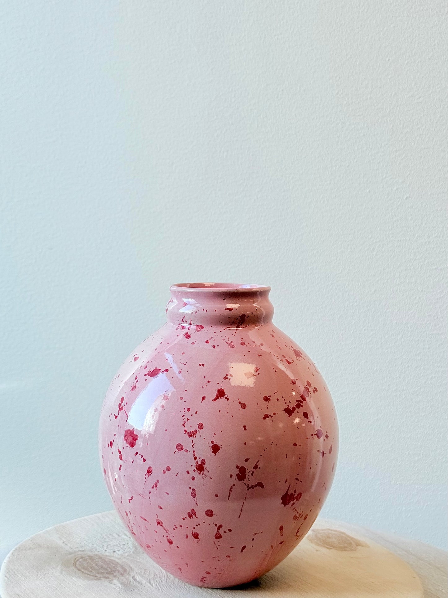Rosa Vas Röda stänk