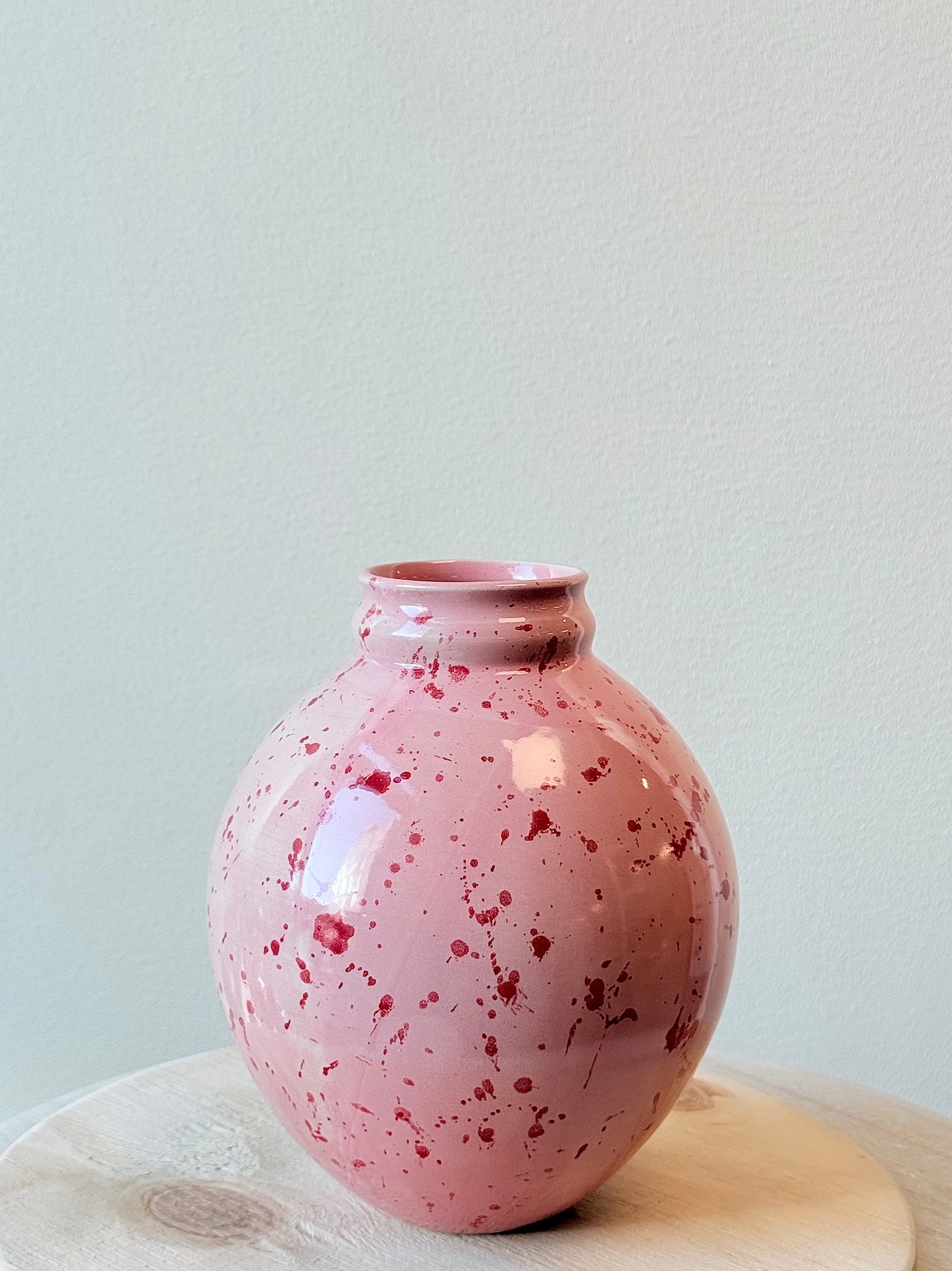 Rosa Vas Röda stänk